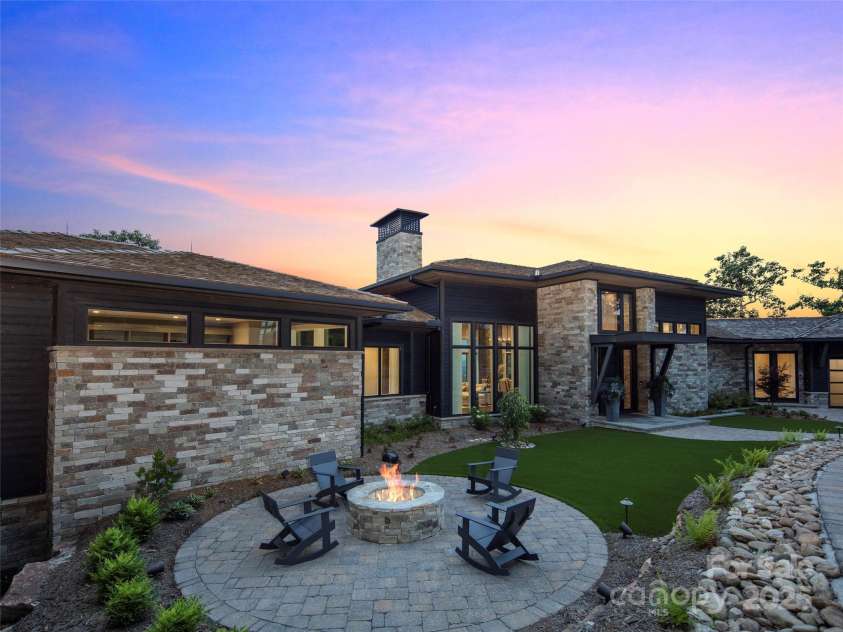 510 Cloud Top Way, Arden, NC 28704.  MLS# CAR4271499, YatesRealty ID 26534. 