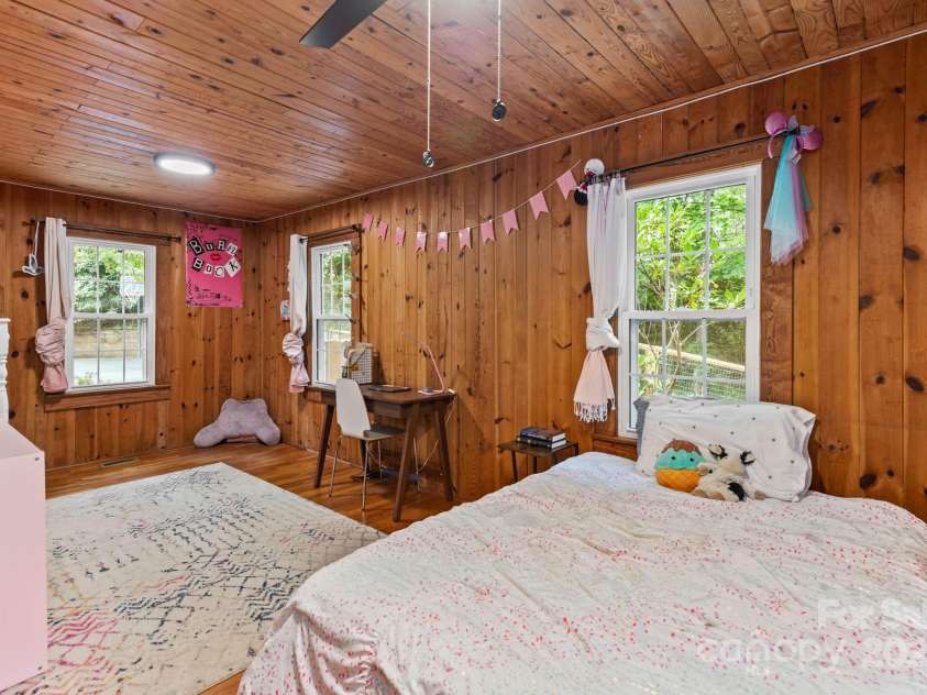 32 Tucker Road, Black Mountain, NC 28711.  MLS# CAR4275444, YatesRealty ID 26535. Bedroom 1