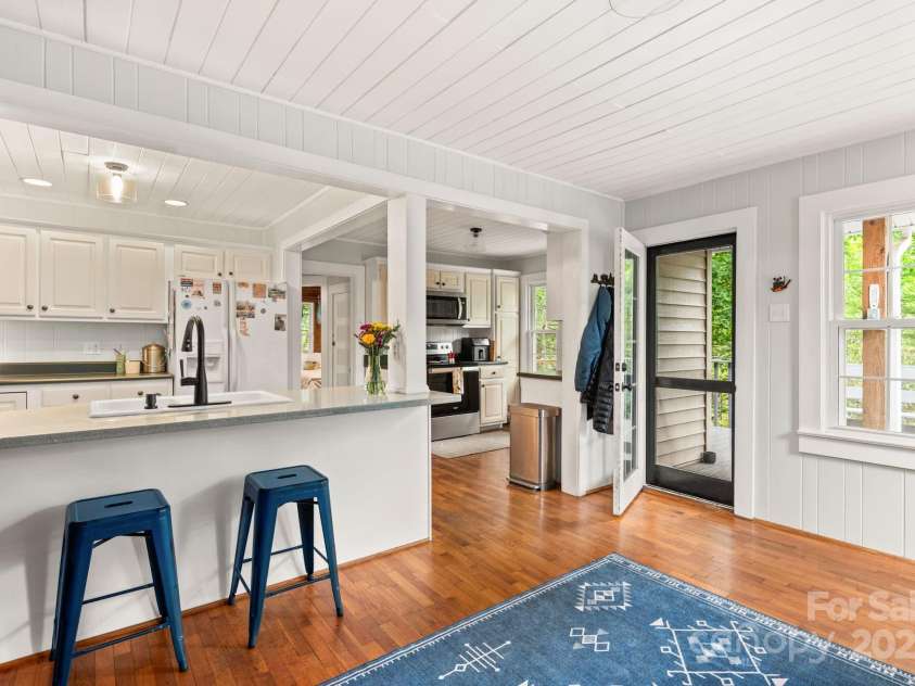 32 Tucker Road, Black Mountain, NC 28711.  MLS# CAR4275444, YatesRealty ID 26535. Kitchen view from eat-in kitchen