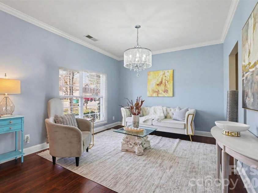 11001 Dulin Creek Boulevard, Charlotte, NC 28215.  MLS# CAR4287097, YatesRealty ID 26536. Enhanced
