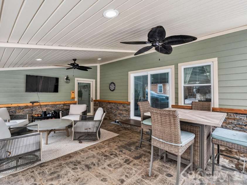 603 Wilson Avenue, Mooresville, NC 28115.  MLS# CAR4340343, YatesRealty ID 2654. 
