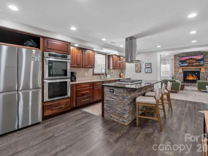 603 Wilson Avenue, Mooresville, NC 28115.  MLS# CAR4340343, YatesRealty ID 2654. 