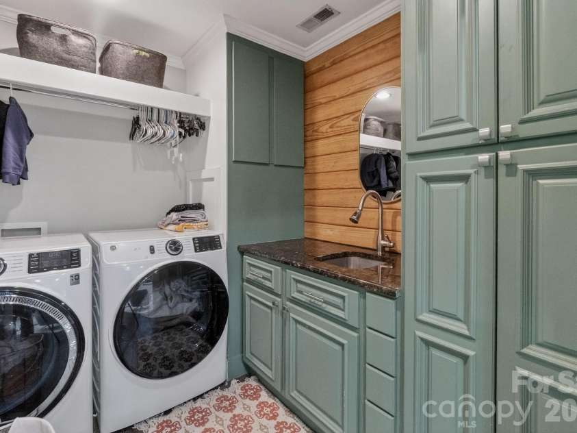 603 Wilson Avenue, Mooresville, NC 28115.  MLS# CAR4340343, YatesRealty ID 2654. 