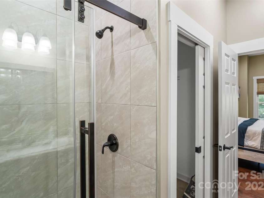 90 Clinchfield Gap Road, Marion, NC 28752.  MLS# CAR4302416, YatesRealty ID 2654. 