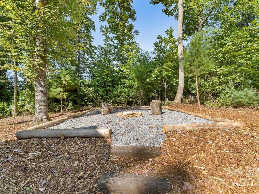 90 Clinchfield Gap Road, Marion, NC 28752.  MLS# CAR4302416, YatesRealty ID 2654. 