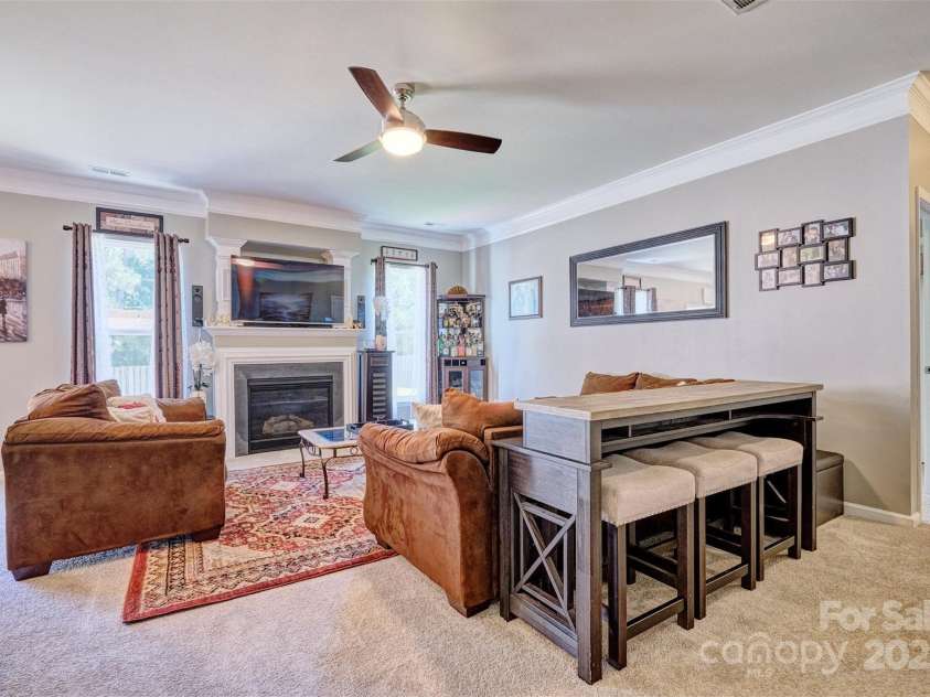 511 Rough Hewn Lane, Rock Hill, SC 29730.  MLS# CAR4267408, YatesRealty ID 26540. 