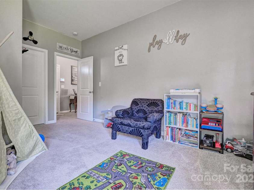 511 Rough Hewn Lane, Rock Hill, SC 29730.  MLS# CAR4267408, YatesRealty ID 26540. 