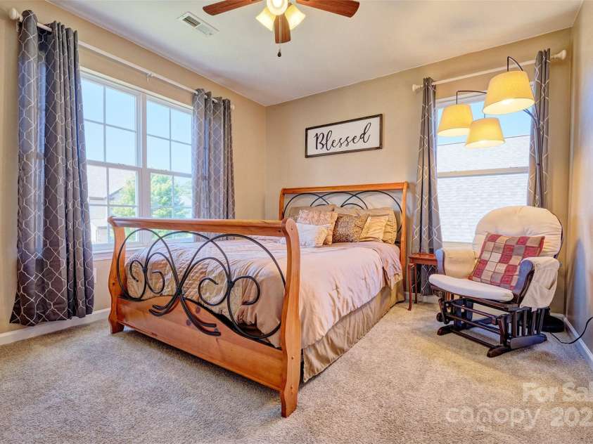 511 Rough Hewn Lane, Rock Hill, SC 29730.  MLS# CAR4267408, YatesRealty ID 26540. 