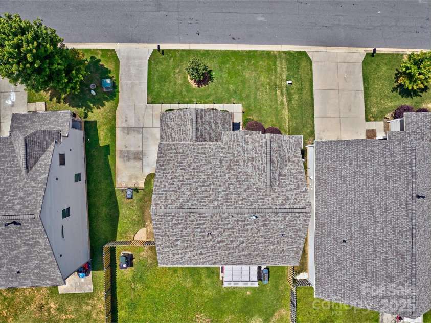 511 Rough Hewn Lane, Rock Hill, SC 29730.  MLS# CAR4267408, YatesRealty ID 26540. 