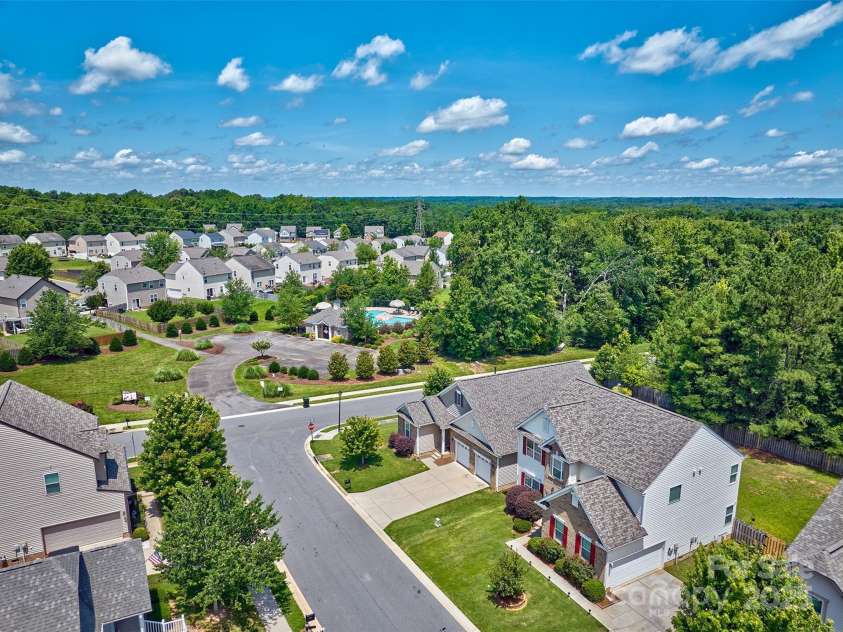 511 Rough Hewn Lane, Rock Hill, SC 29730.  MLS# CAR4267408, YatesRealty ID 26540. 