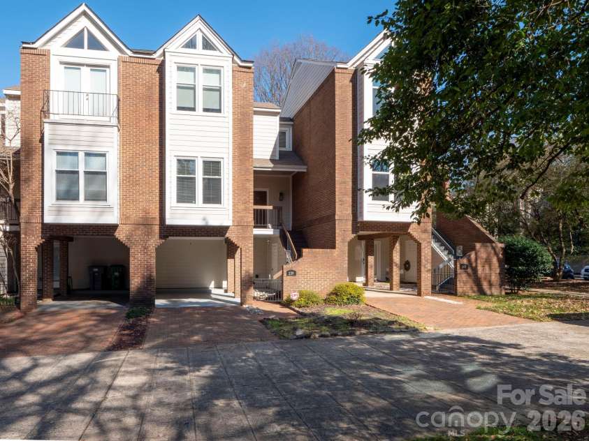 239 Clarkson Street, Charlotte, NC 28202.  MLS# CAR4346858, YatesRealty ID 26541. 