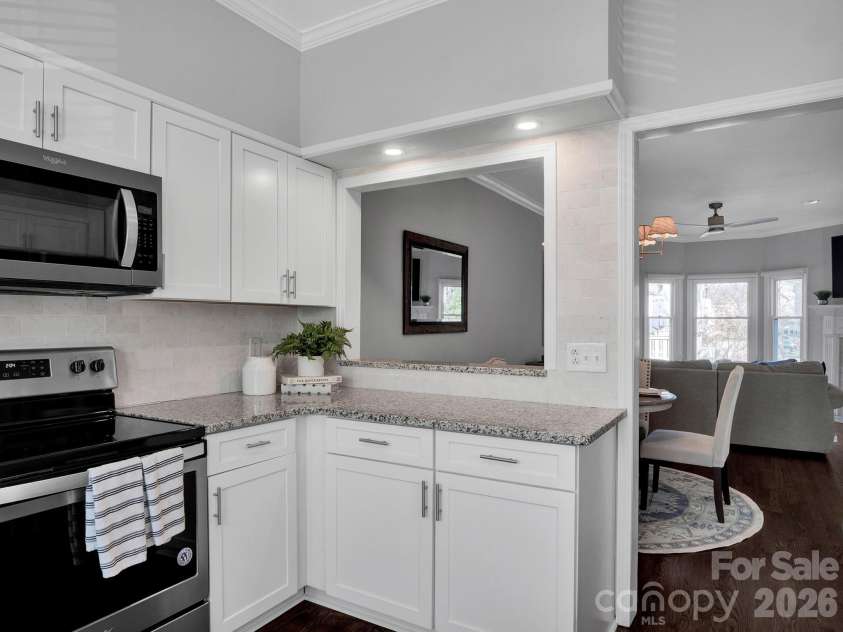 239 Clarkson Street, Charlotte, NC 28202.  MLS# CAR4346858, YatesRealty ID 26541. 
