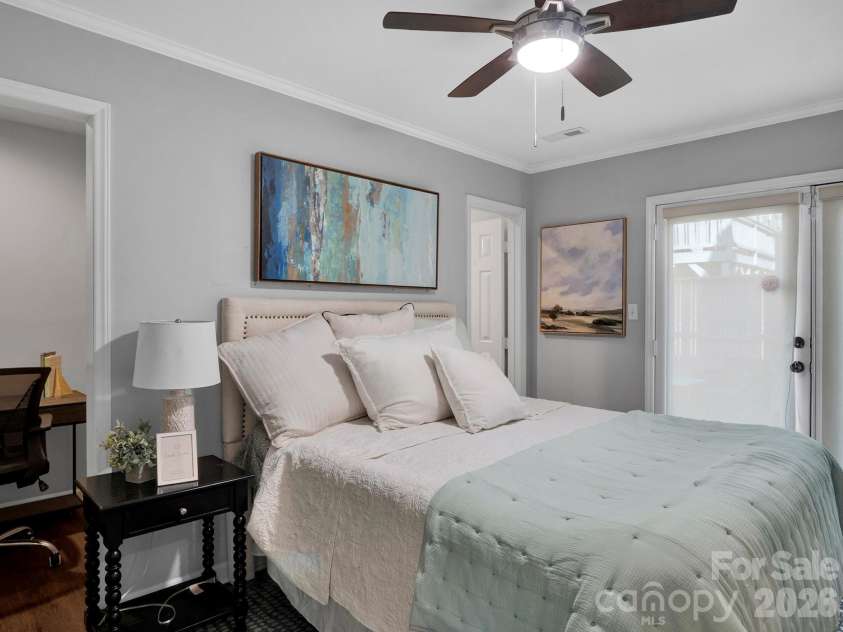 239 Clarkson Street, Charlotte, NC 28202.  MLS# CAR4346858, YatesRealty ID 26541. 