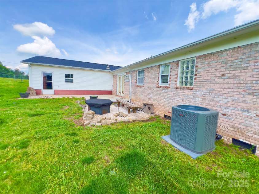 2025 Baton School Road, Lenoir, NC 28645.  MLS# CAR4241279, YatesRealty ID 26542. 