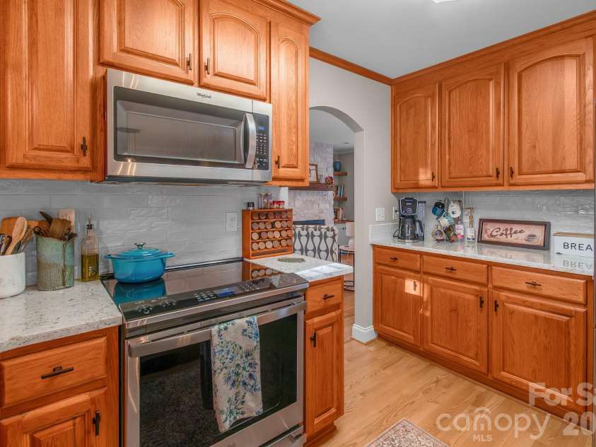 572 Acorn Acres Road, Norwood, NC 28128.  MLS# CAR4355916, YatesRealty ID 26543. 