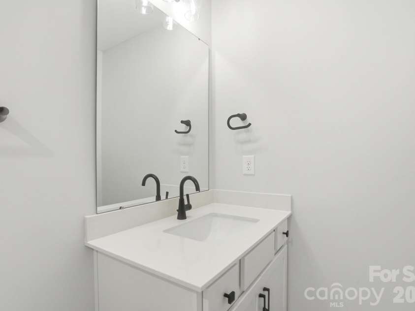 2777 Ashton Park Lane, Monroe, NC 28110.  MLS# CAR4359946, YatesRealty ID 26545. Upstairs Bathroom