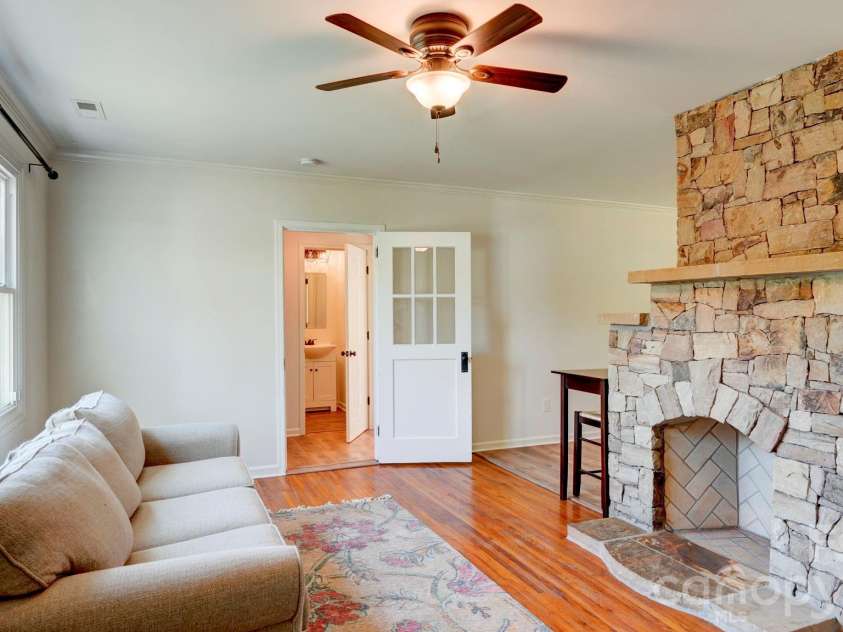 37 Oak Drive, Concord, NC 28027.  MLS# CAR4360964, YatesRealty ID 26549. 
