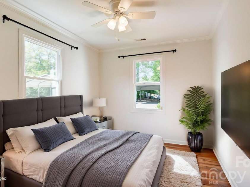 37 Oak Drive, Concord, NC 28027.  MLS# CAR4360964, YatesRealty ID 26549. 