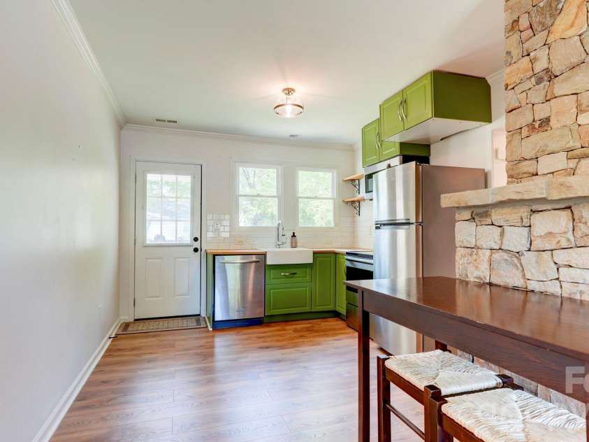 37 Oak Drive, Concord, NC 28027.  MLS# CAR4360964, YatesRealty ID 26549. 