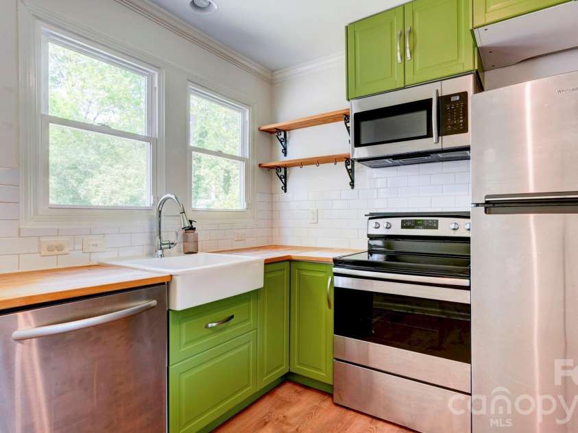 37 Oak Drive, Concord, NC 28027.  MLS# CAR4360964, YatesRealty ID 26549. 