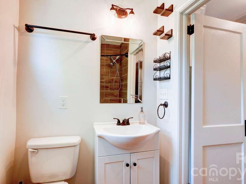 37 Oak Drive, Concord, NC 28027.  MLS# CAR4360964, YatesRealty ID 26549. 