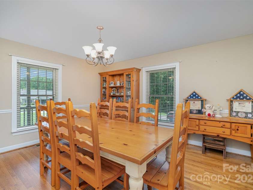 135 Oak Creek Drive, Rockwell, NC 28138.  MLS# CAR4269550, YatesRealty ID 26550. 