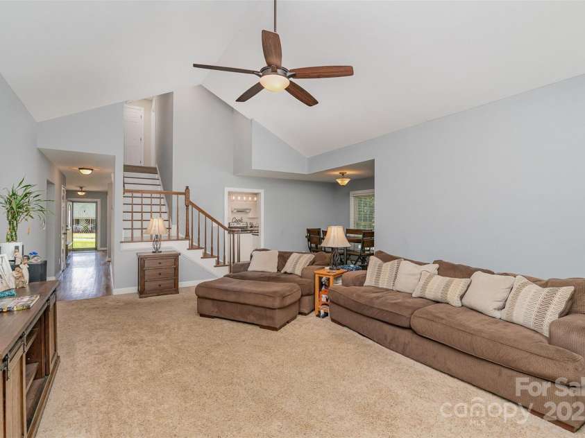 135 Oak Creek Drive, Rockwell, NC 28138.  MLS# CAR4269550, YatesRealty ID 26550. 