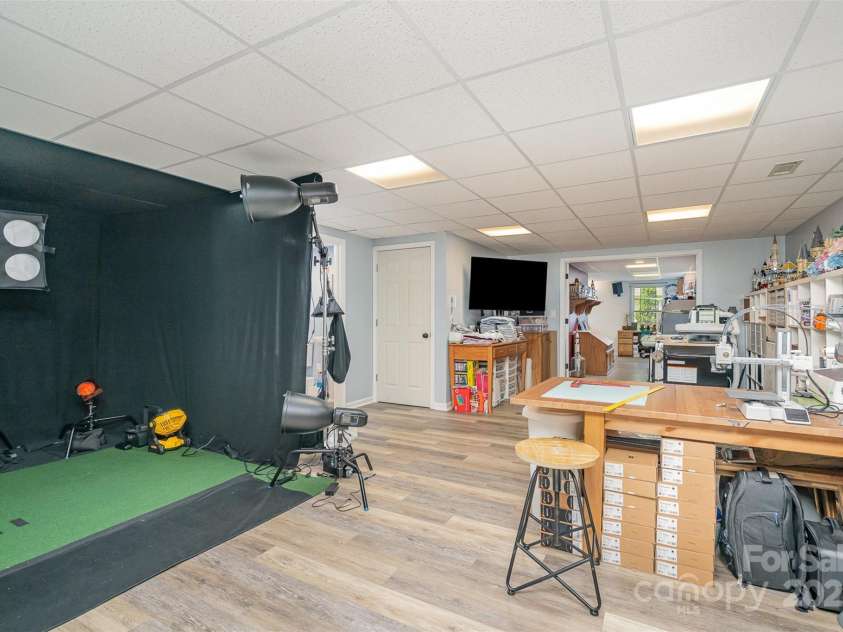 135 Oak Creek Drive, Rockwell, NC 28138.  MLS# CAR4269550, YatesRealty ID 26550. 