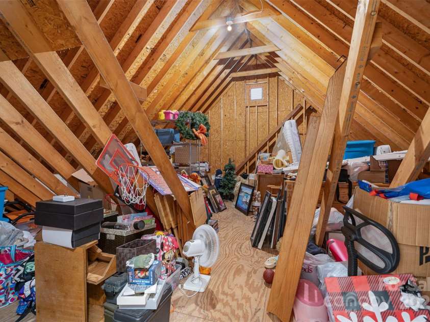 135 Oak Creek Drive, Rockwell, NC 28138.  MLS# CAR4269550, YatesRealty ID 26550. 