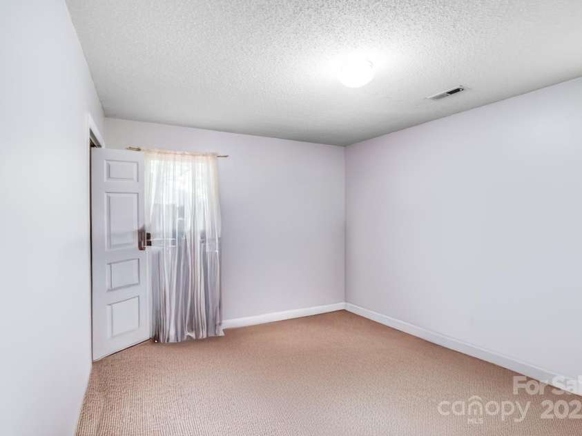 2116 Bon Villa Way, Fort Mill, SC 29708.  MLS# CAR4275082, YatesRealty ID 26552. 