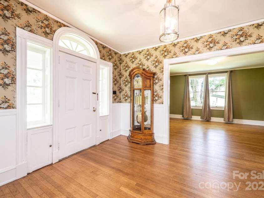1230 Norwood Street, Lenoir, NC 28645.  MLS# CAR4276589, YatesRealty ID 26553. 