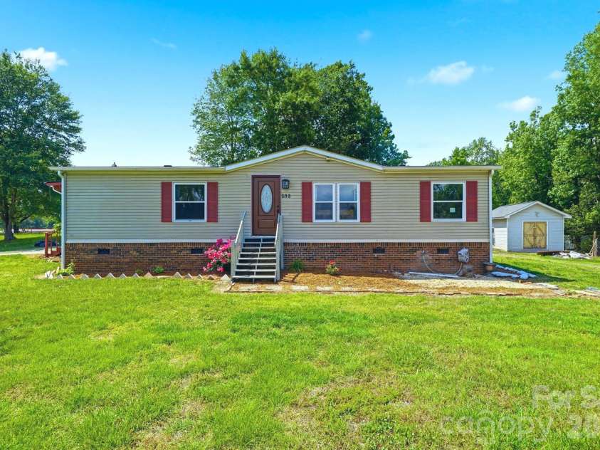 232 Summertree Drive, Troutman, NC 28166.  MLS# CAR4369245, YatesRealty ID 26553. 