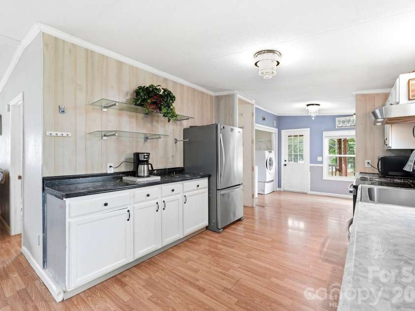 232 Summertree Drive, Troutman, NC 28166.  MLS# CAR4369245, YatesRealty ID 26553. 
