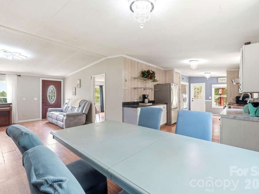 232 Summertree Drive, Troutman, NC 28166.  MLS# CAR4369245, YatesRealty ID 26553. 