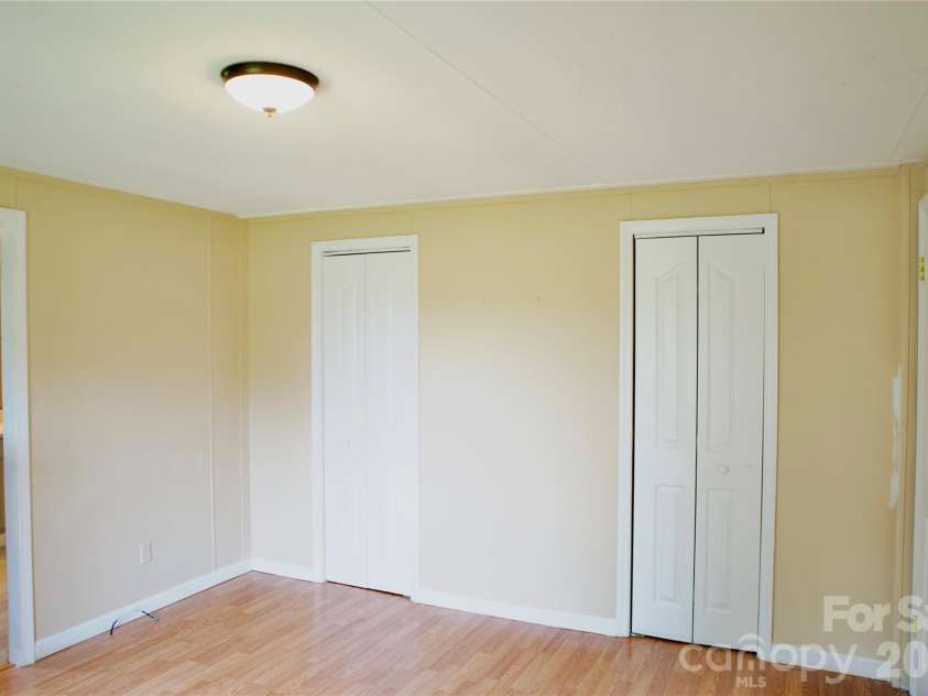 232 Summertree Drive, Troutman, NC 28166.  MLS# CAR4369245, YatesRealty ID 26553. 