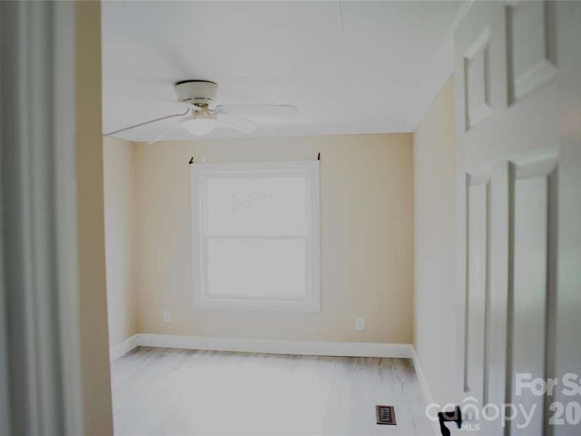 232 Summertree Drive, Troutman, NC 28166.  MLS# CAR4369245, YatesRealty ID 26553. 
