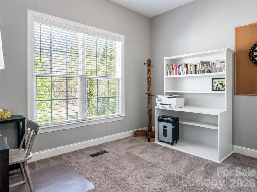 17 Dreambird Drive, Leicester, NC 28748.  MLS# CAR4370308, YatesRealty ID 26554. 