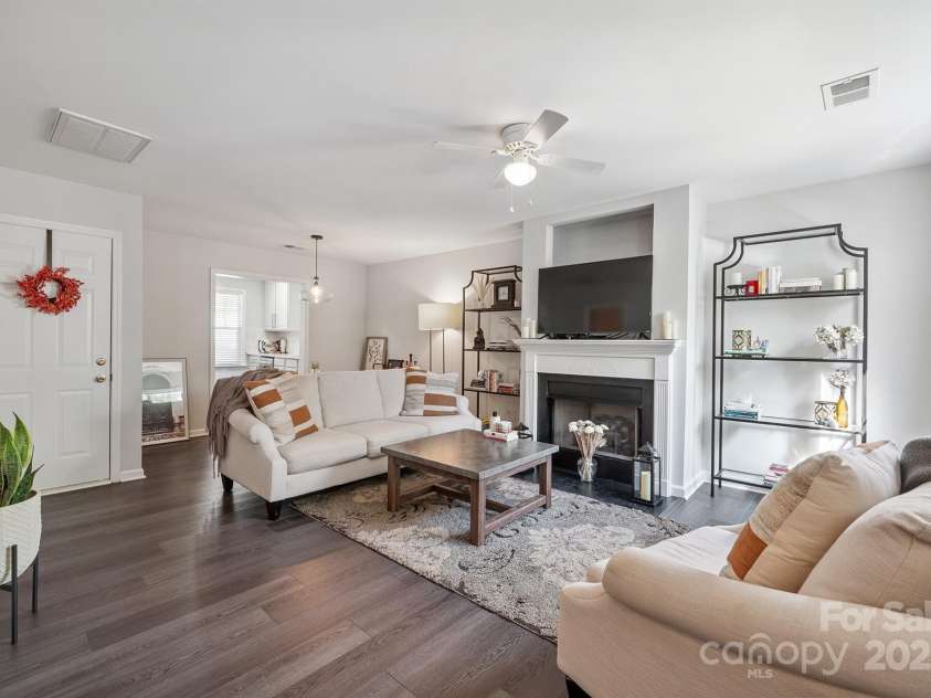 8412 Townley Road, Huntersville, NC 28078.  MLS# CAR4281969, YatesRealty ID 26554. Beautifully updated with striking 7-inch Luxury Vinyl Plank through Main Level and all Baths.
