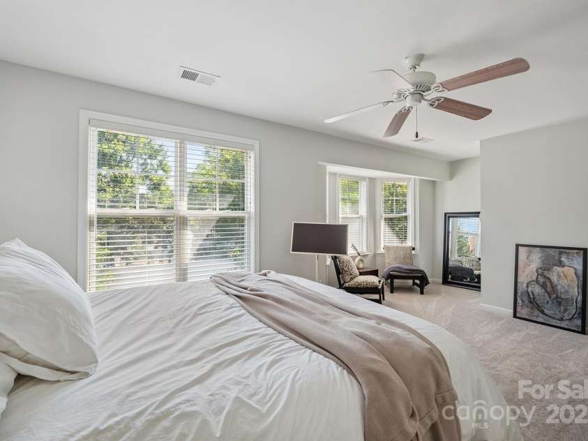 8412 Townley Road, Huntersville, NC 28078.  MLS# CAR4281969, YatesRealty ID 26554. Bright and Airy in Primary Suite.