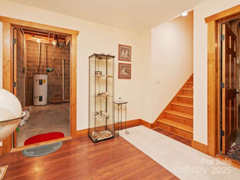 219 Hiwassee Road, Lake Toxaway, NC 28747.  MLS# CAR4264723, YatesRealty ID 26555. 