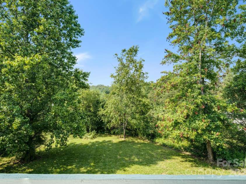 1360 Jupiter Road, Weaverville, NC 28787.  MLS# CAR4276296, YatesRealty ID 26556. 
