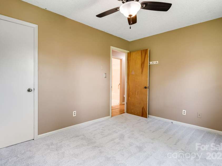 1360 Jupiter Road, Weaverville, NC 28787.  MLS# CAR4276296, YatesRealty ID 26556. Bedroom Main Floor