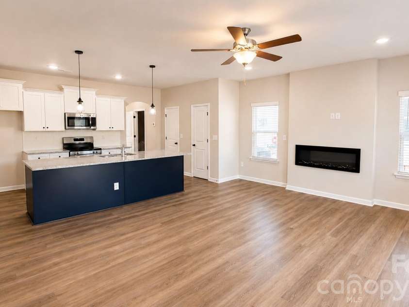 4743 Muskogee Drive, Charlotte, NC 28227.  MLS# CAR4373174, YatesRealty ID 26556. 