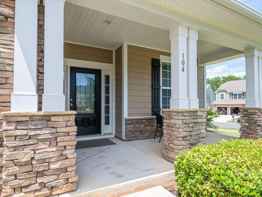 104 Wingstem Court, Mooresville, NC 28117.  MLS# CAR4269574, YatesRealty ID 26559. Front Porch