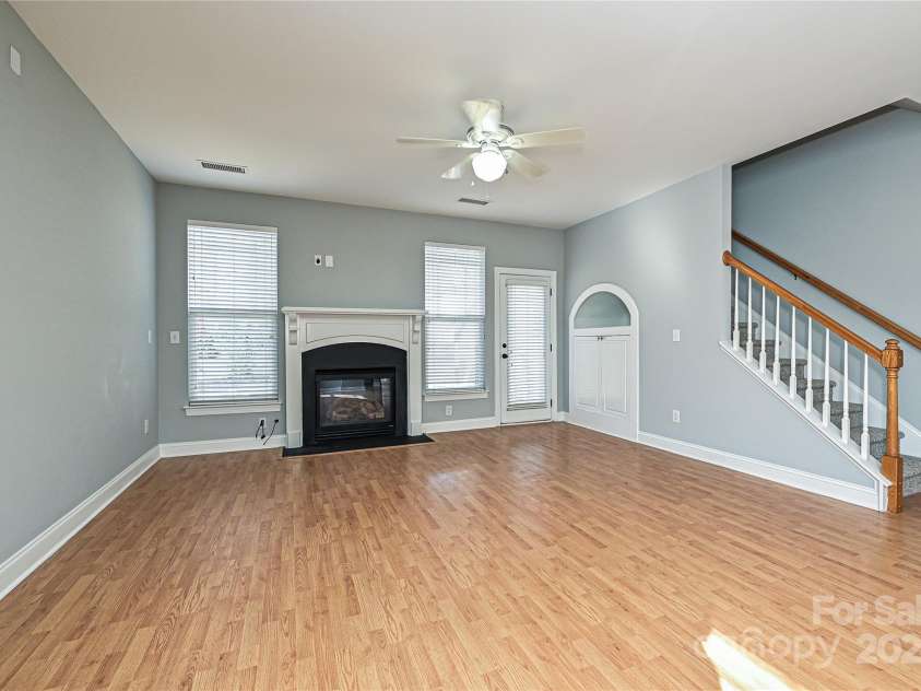 14944 Carbert Lane, Huntersville, NC 28078.  MLS# CAR4198819, YatesRealty ID 2656. Great Room