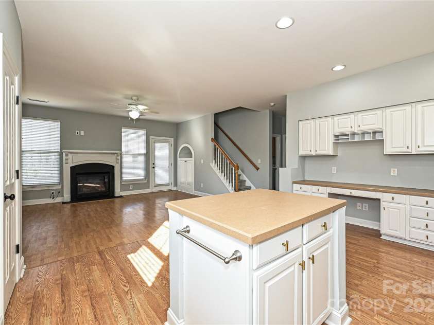 14944 Carbert Lane, Huntersville, NC 28078.  MLS# CAR4198819, YatesRealty ID 2656. Kitchen/ Great Room