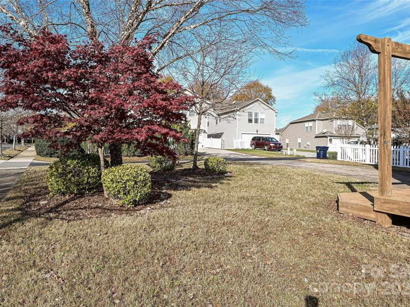 14944 Carbert Lane, Huntersville, NC 28078.  MLS# CAR4198819, YatesRealty ID 2656. Rear Yard