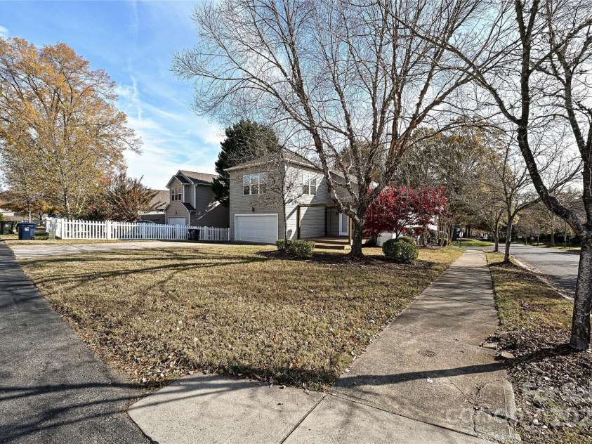 14944 Carbert Lane, Huntersville, NC 28078.  MLS# CAR4198819, YatesRealty ID 2656. Rear Yard