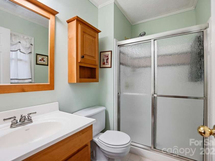 6309 Pineburr Road, Charlotte, NC 28211.  MLS# CAR4319188, YatesRealty ID 2656. 