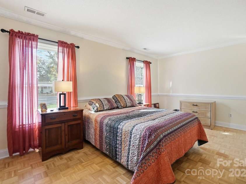 6309 Pineburr Road, Charlotte, NC 28211.  MLS# CAR4319188, YatesRealty ID 2656. 